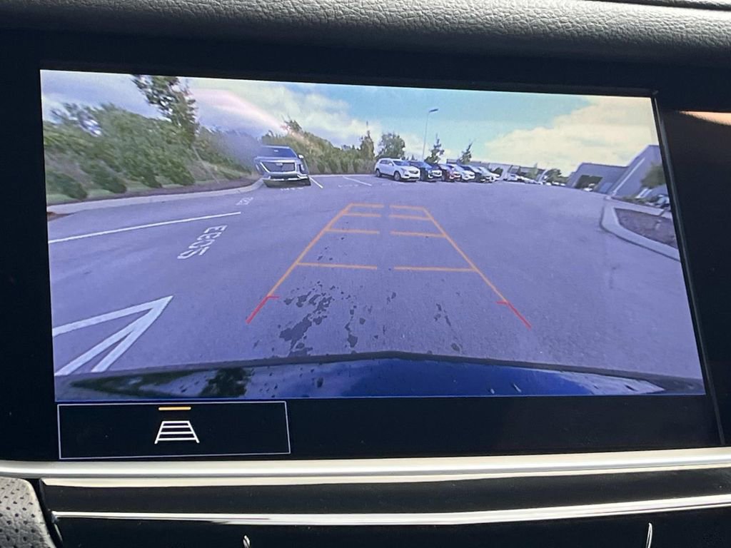 New 2025 Cadillac XT6 Luxury image 37