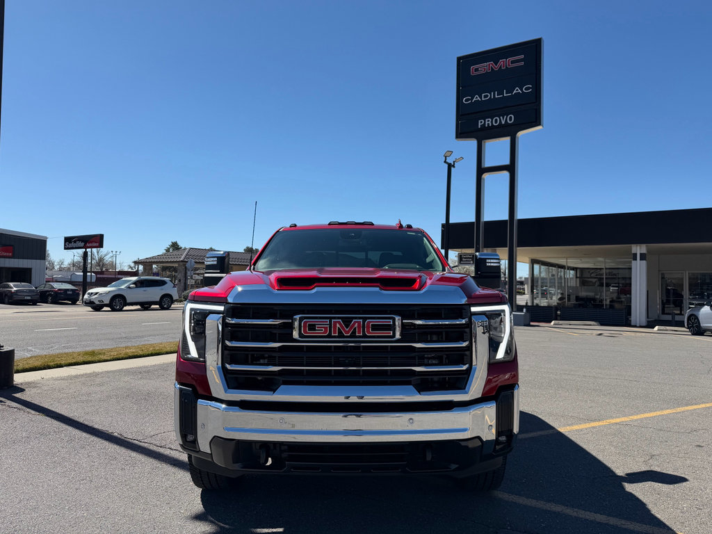 Used 2024 GMC Sierra 2500 SLT w/ SLT Premium Package image 3