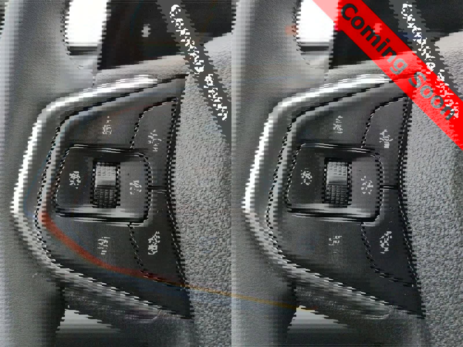 Used 2024 Chevrolet Trax LT w/ LT Convenience Package image 23