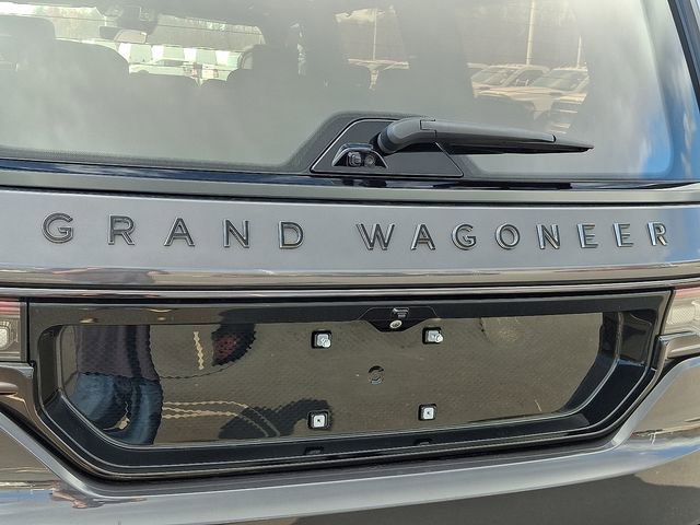 Used 2023 Jeep Grand Wagoneer Series II w/ Quick Order Packagew 28T AWD/4WD image 31