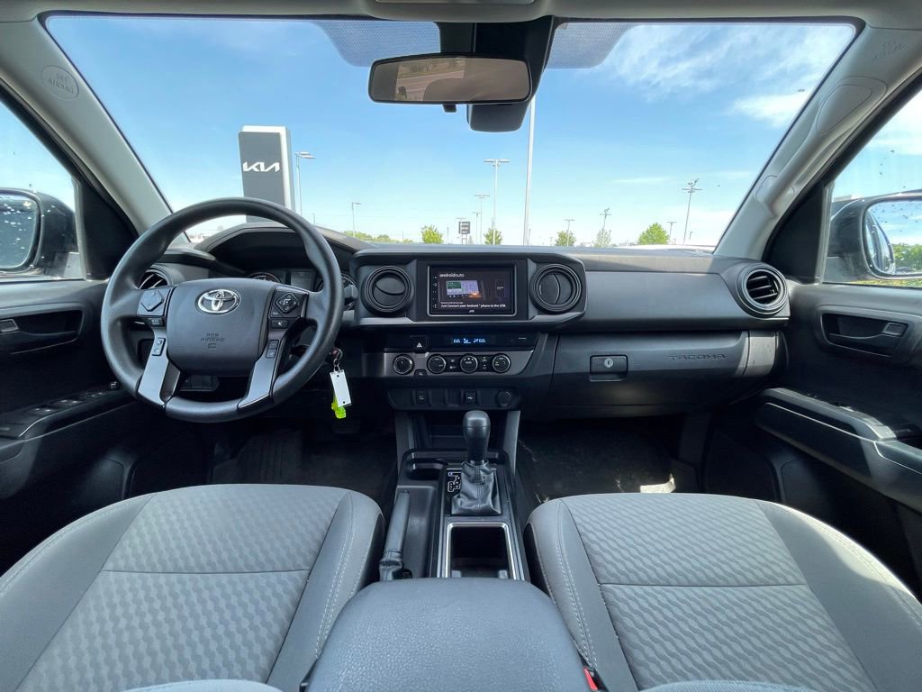 Used 2022 Toyota Tacoma SR image 28