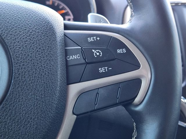 Used 2017 Jeep Grand Cherokee Limited w/ Luxury Group II RWD image 30