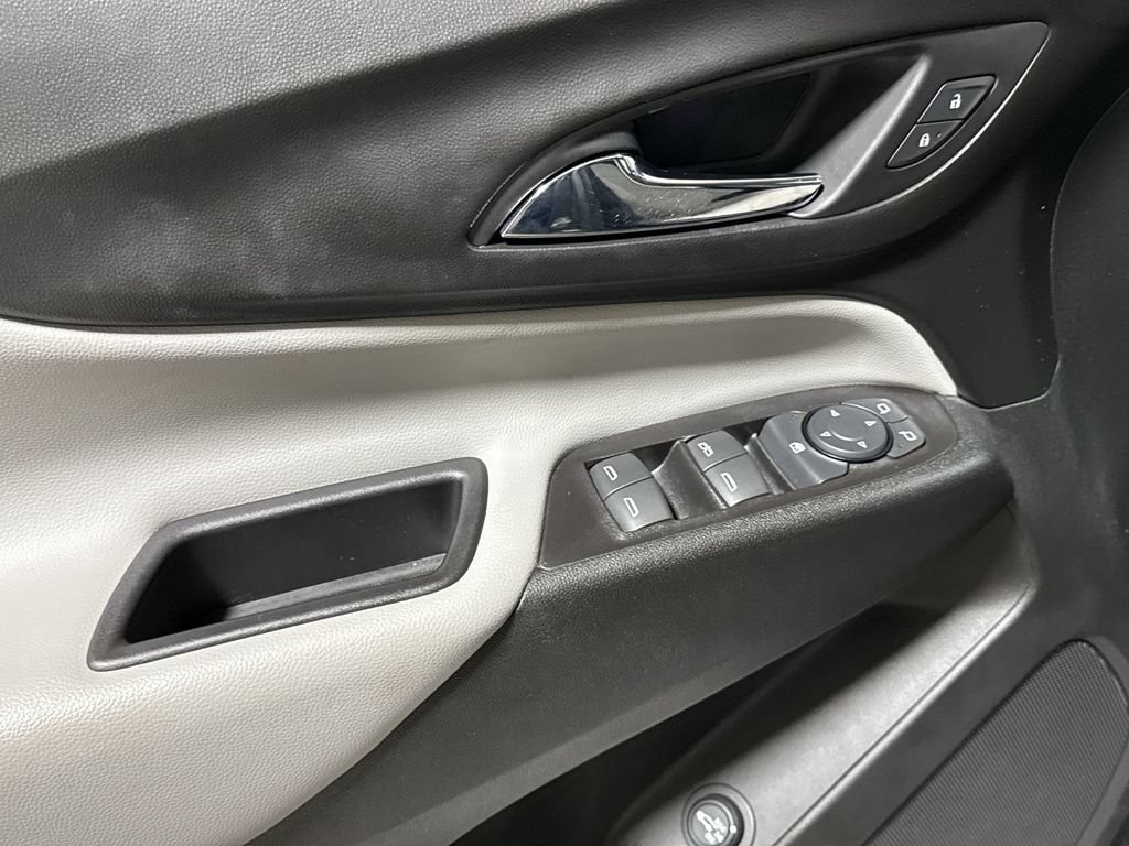 Used 2019 Chevrolet Equinox LT FWD image 20