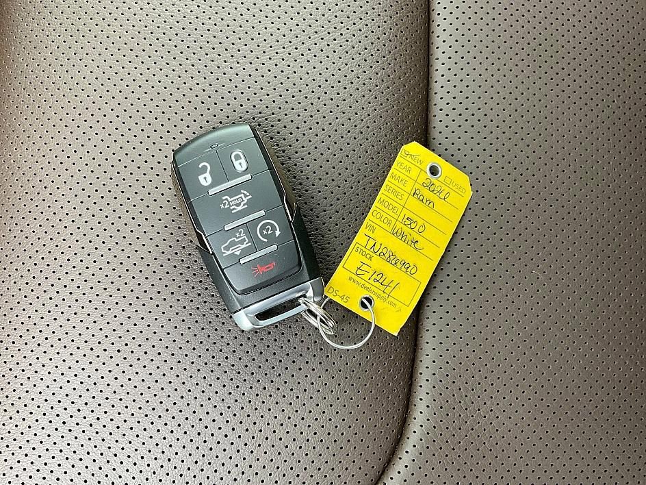 New 2026 RAM 1500 Limited image 40