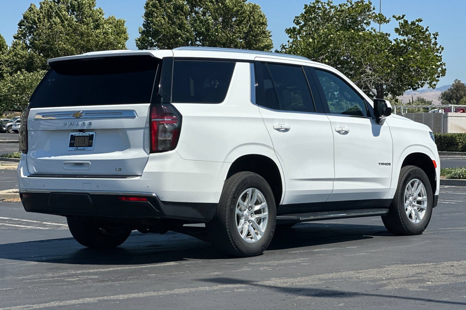 Used 2024 Chevrolet Tahoe LT RWD image 4