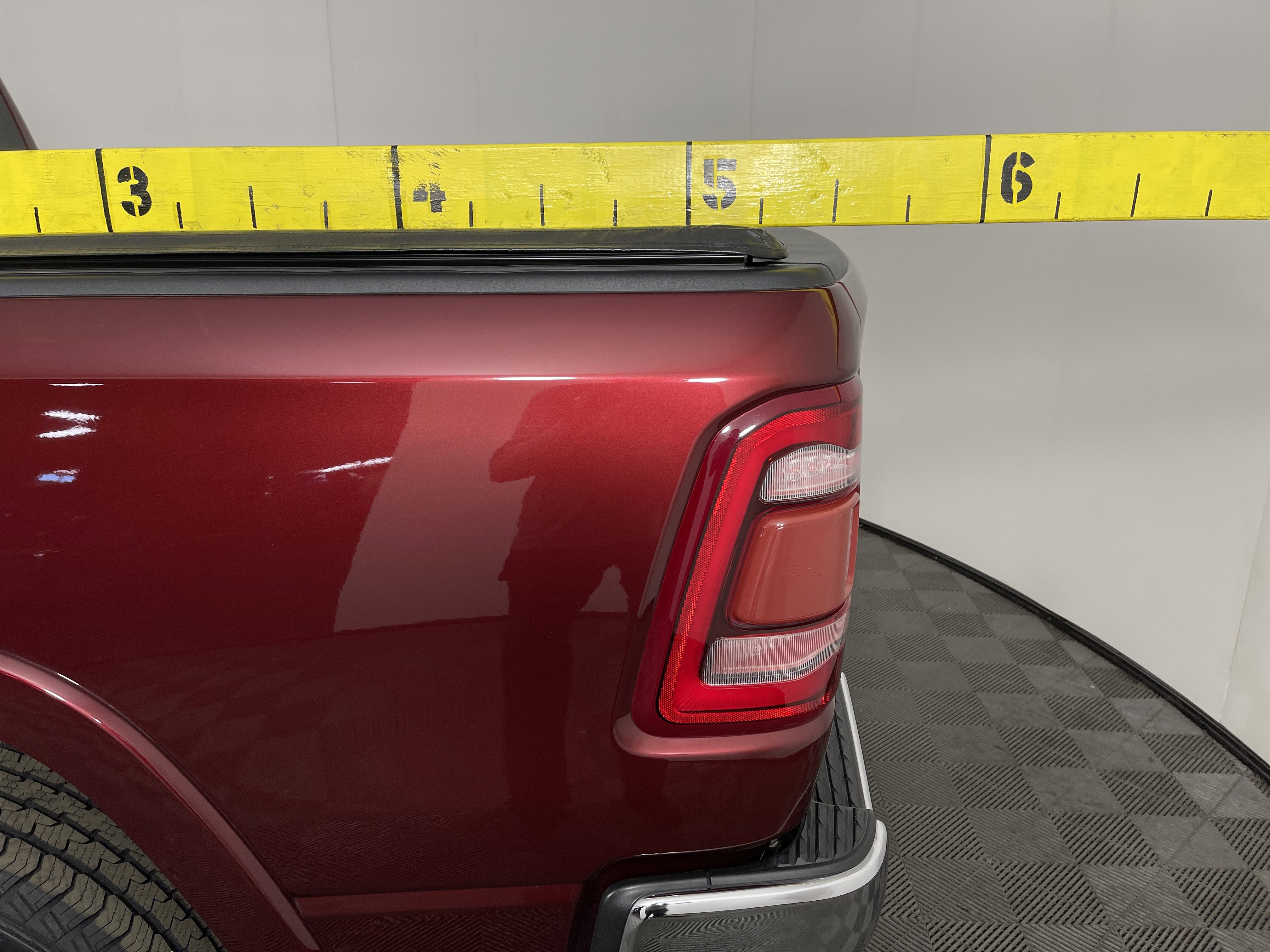 Used 2022 RAM 1500 Laramie image 8