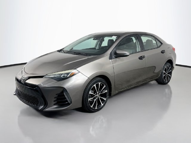 Used 2018 Toyota Corolla SE FWD image 4