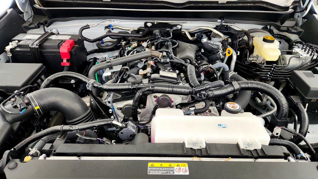 Used 2025 Toyota Tacoma TRD Sport w/ TRD Sport Upgrade Package AWD/4WD image 26