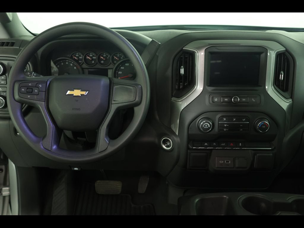 Used 2022 Chevrolet Silverado 1500 Custom AWD/4WD image 17
