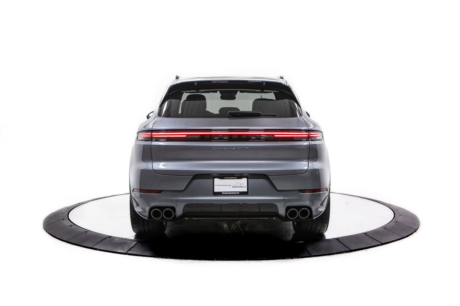New 2026 Porsche Cayenne GTS image 6