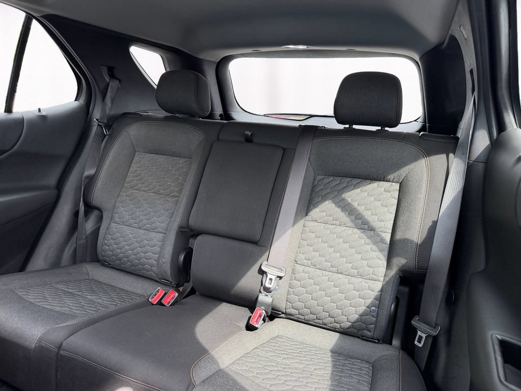 Used 2021 Chevrolet Equinox LT AWD/4WD image 13