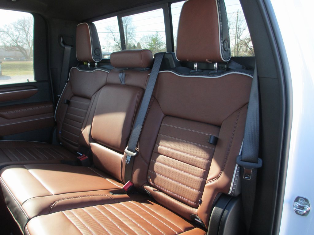New 2026 GMC Sierra 2500 Denali Ultimate image 16