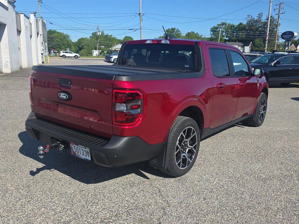 Used 2025 Ford Maverick Lariat w/ 4K Tow Package AWD/4WD image 4