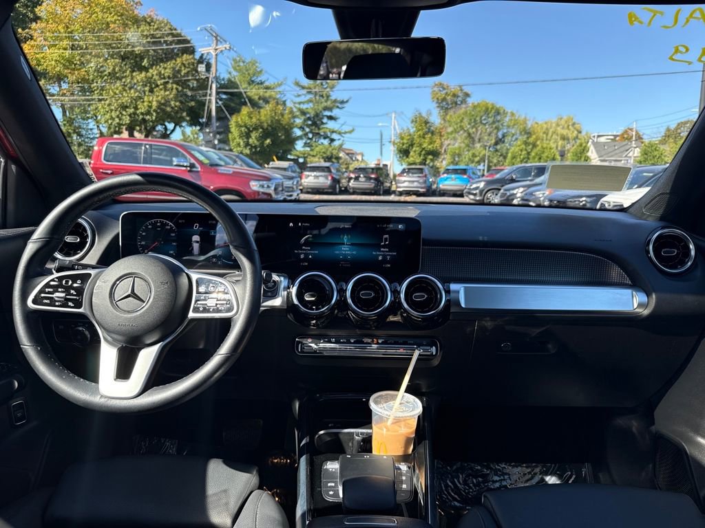 Used 2021 Mercedes-Benz GLB 250 4MATIC image 18