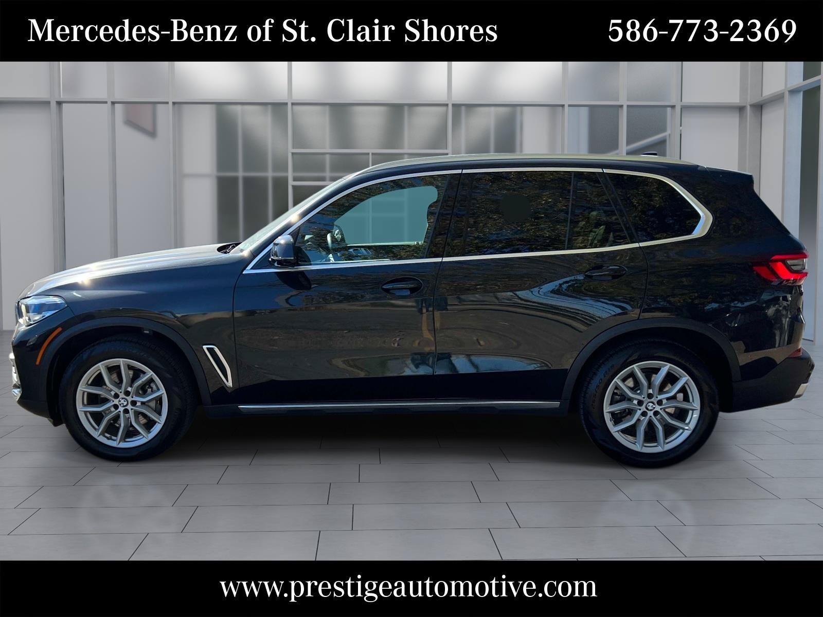 Used 2023 BMW X5 xDrive40i w/ Premium Package AWD/4WD image 2
