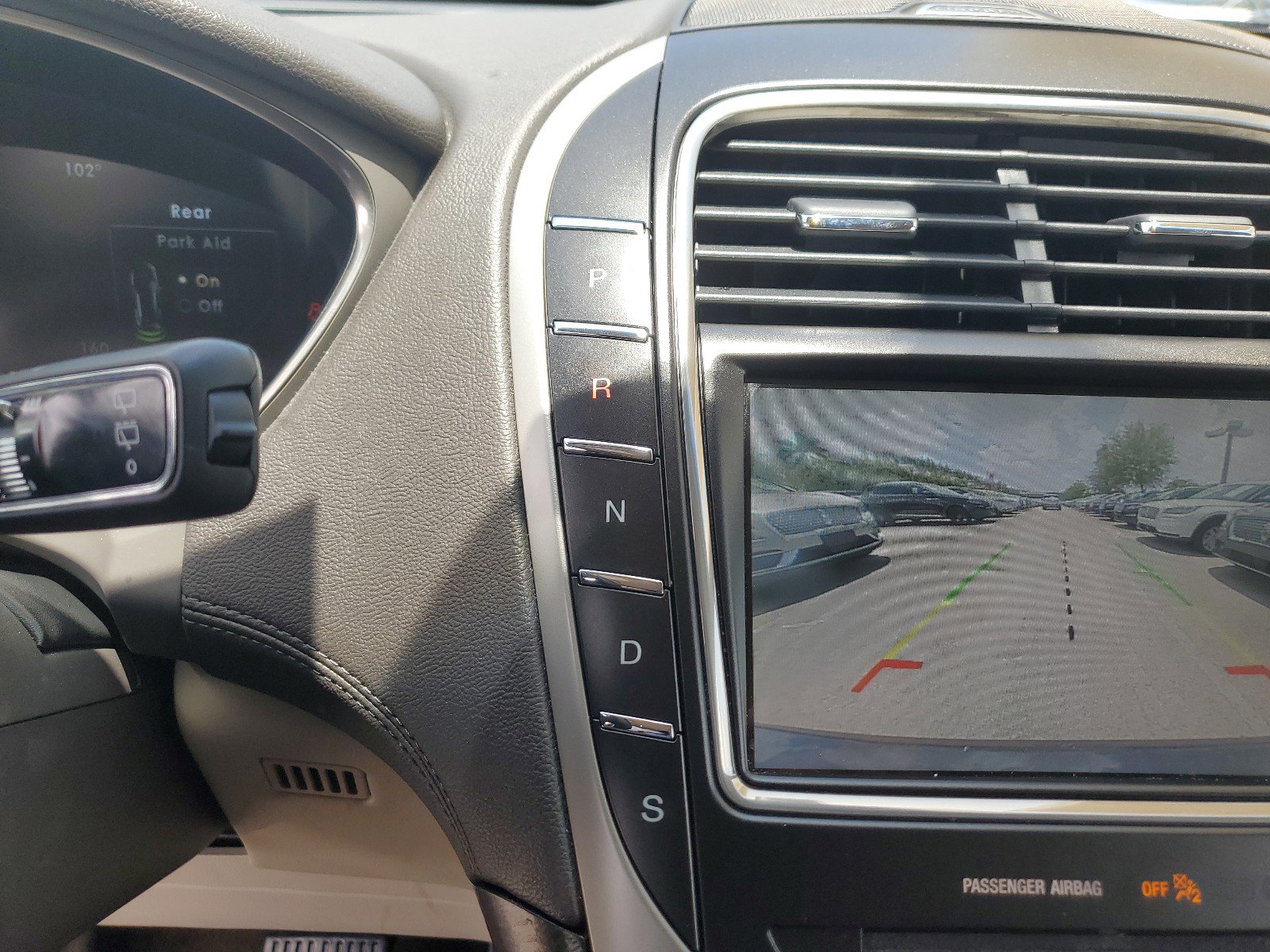 Used 2019 Lincoln Nautilus Select image 26