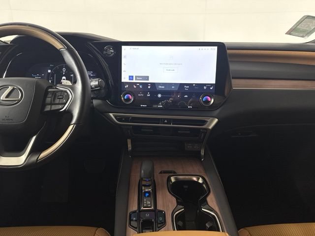 Used 2025 Lexus RX 350 Premium w/ Accessory Package (Z1) FWD image 34