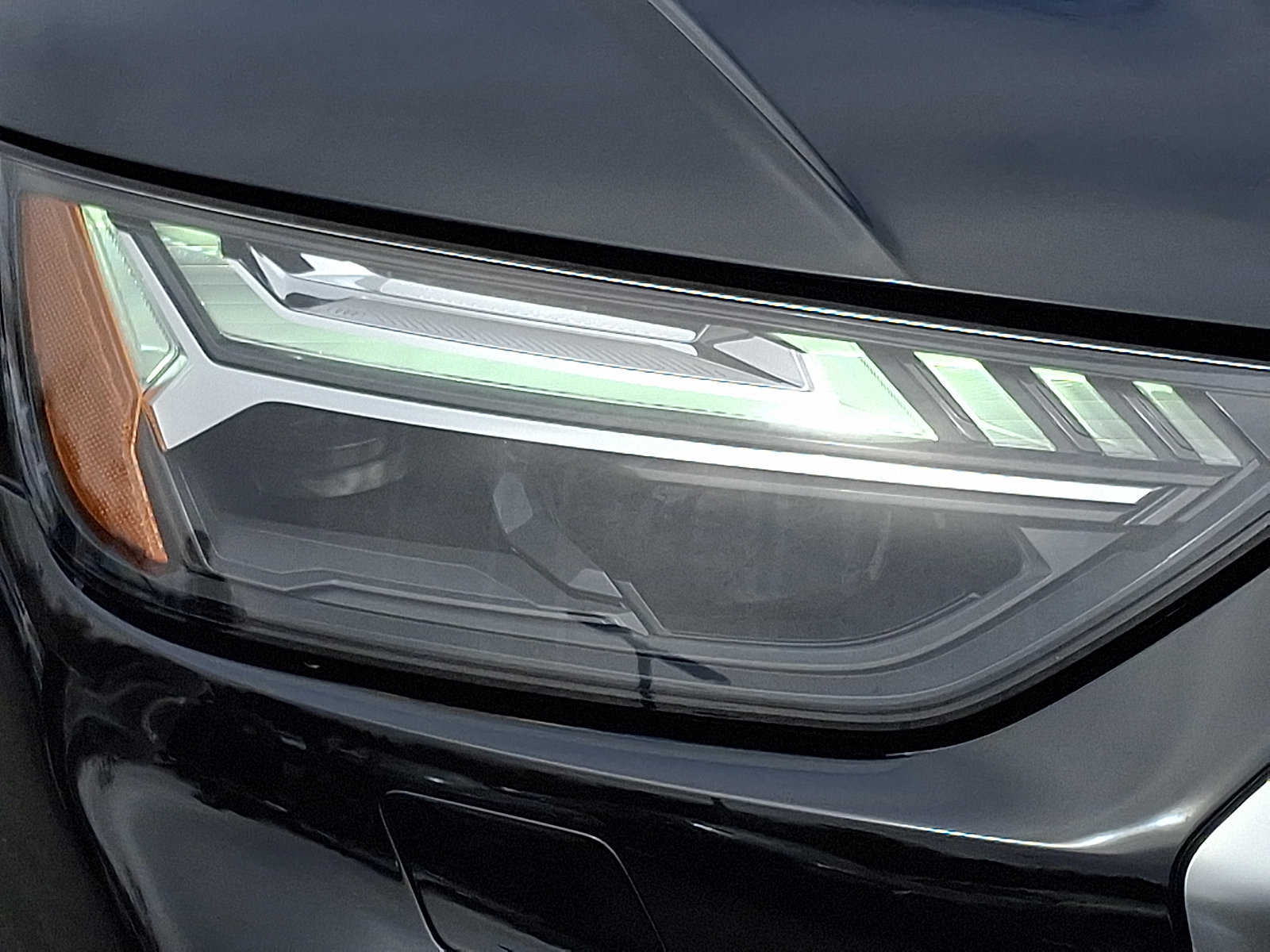 Used 2022 Audi Q5 2.0T Prestige image 9