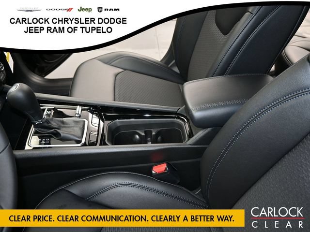 New 2026 Jeep Compass Latitude w/ Sun and Sound Group AWD/4WD image 19