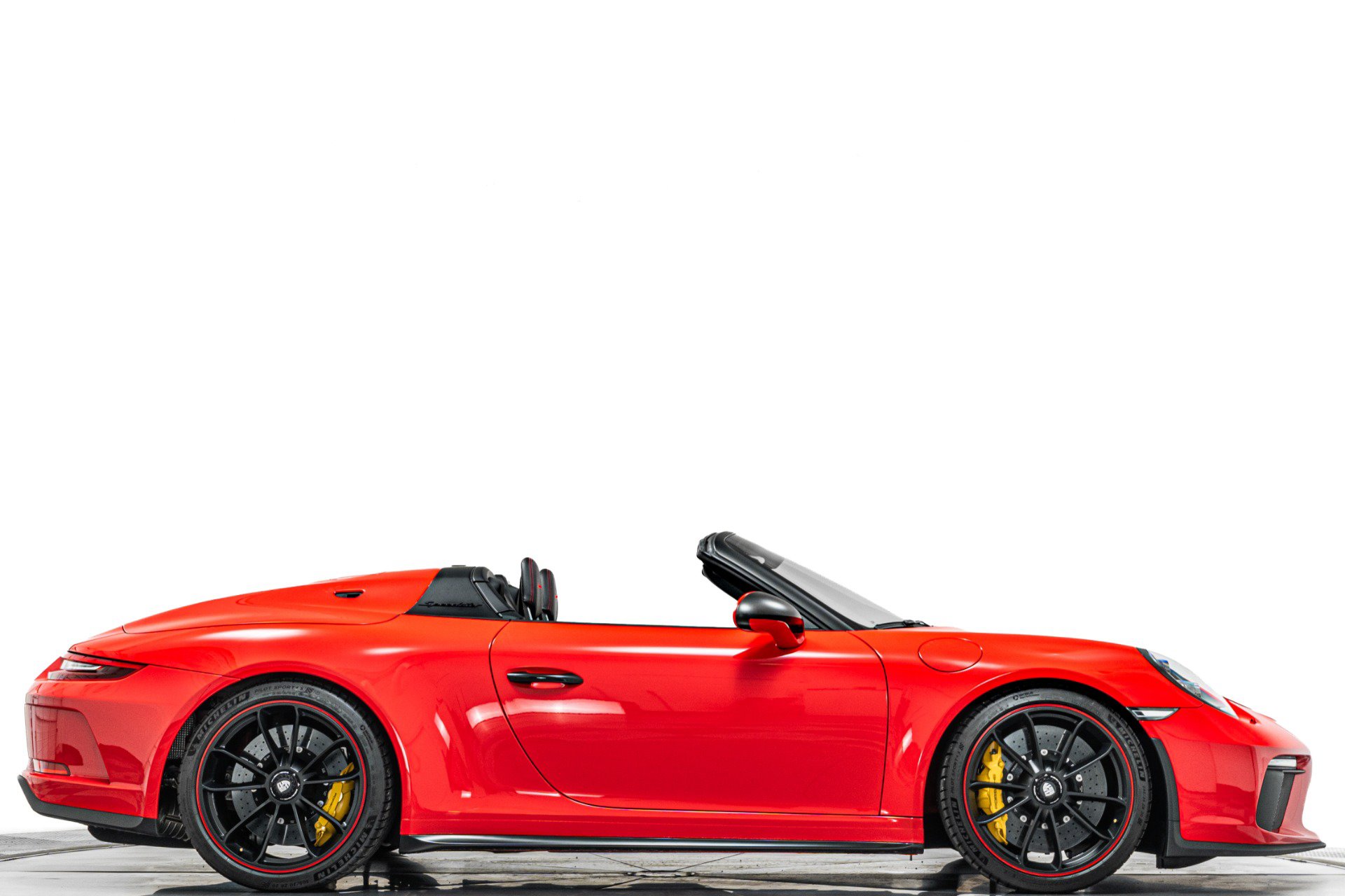 Used 2019 Porsche 911 Speedster RWD image 2