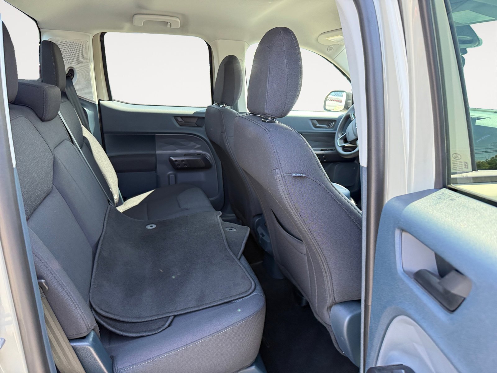 Used 2025 Ford Maverick XL image 18