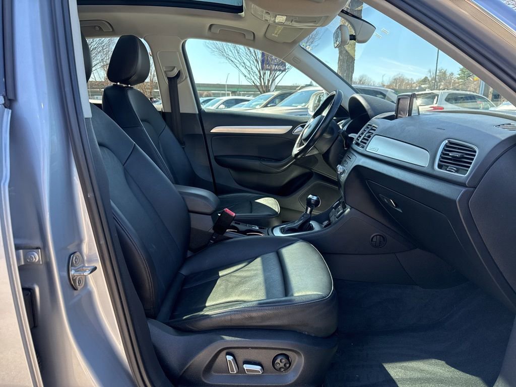 Used 2016 Audi Q3 2.0T Premium Plus image 30