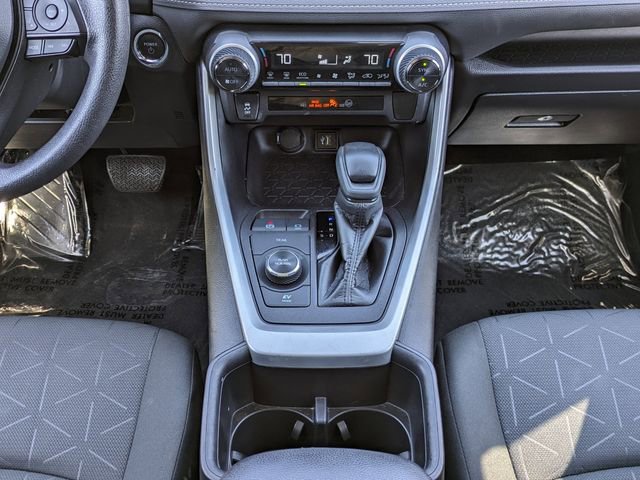 Used 2024 Toyota RAV4 XLE image 20