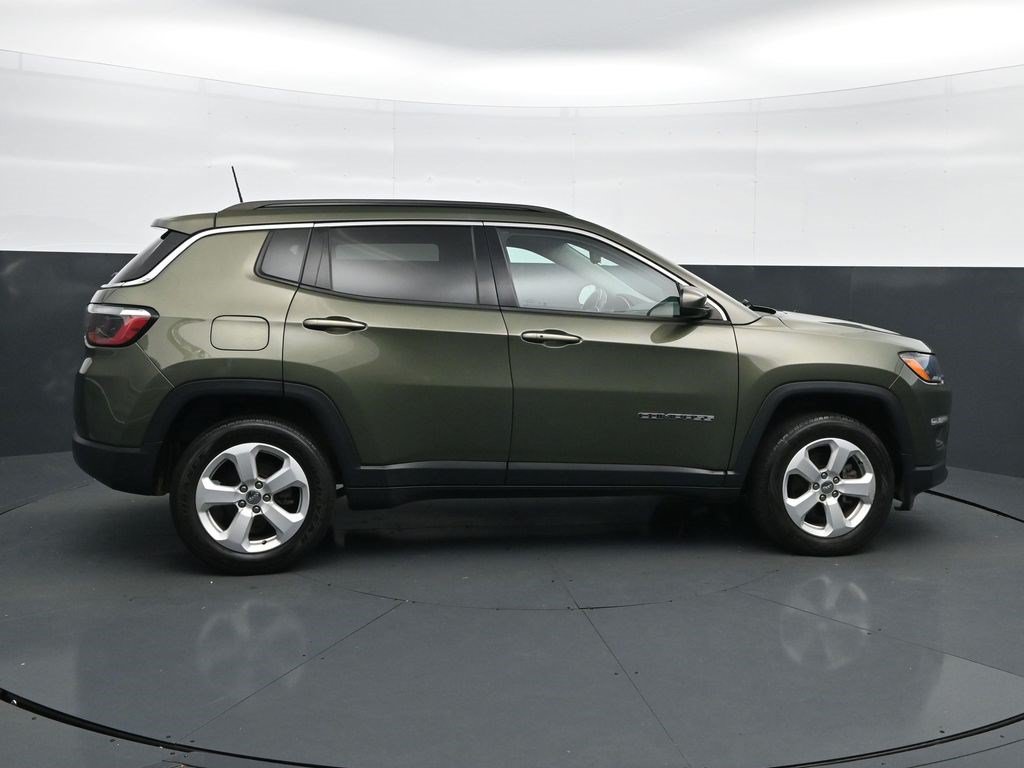 Used 2021 Jeep Compass Latitude AWD/4WD image 8