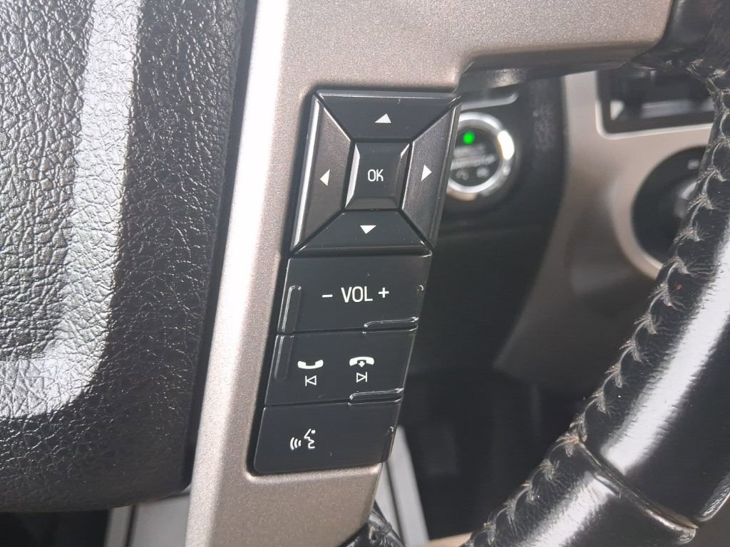 Used 2016 Ford Expedition Max Limited image 24