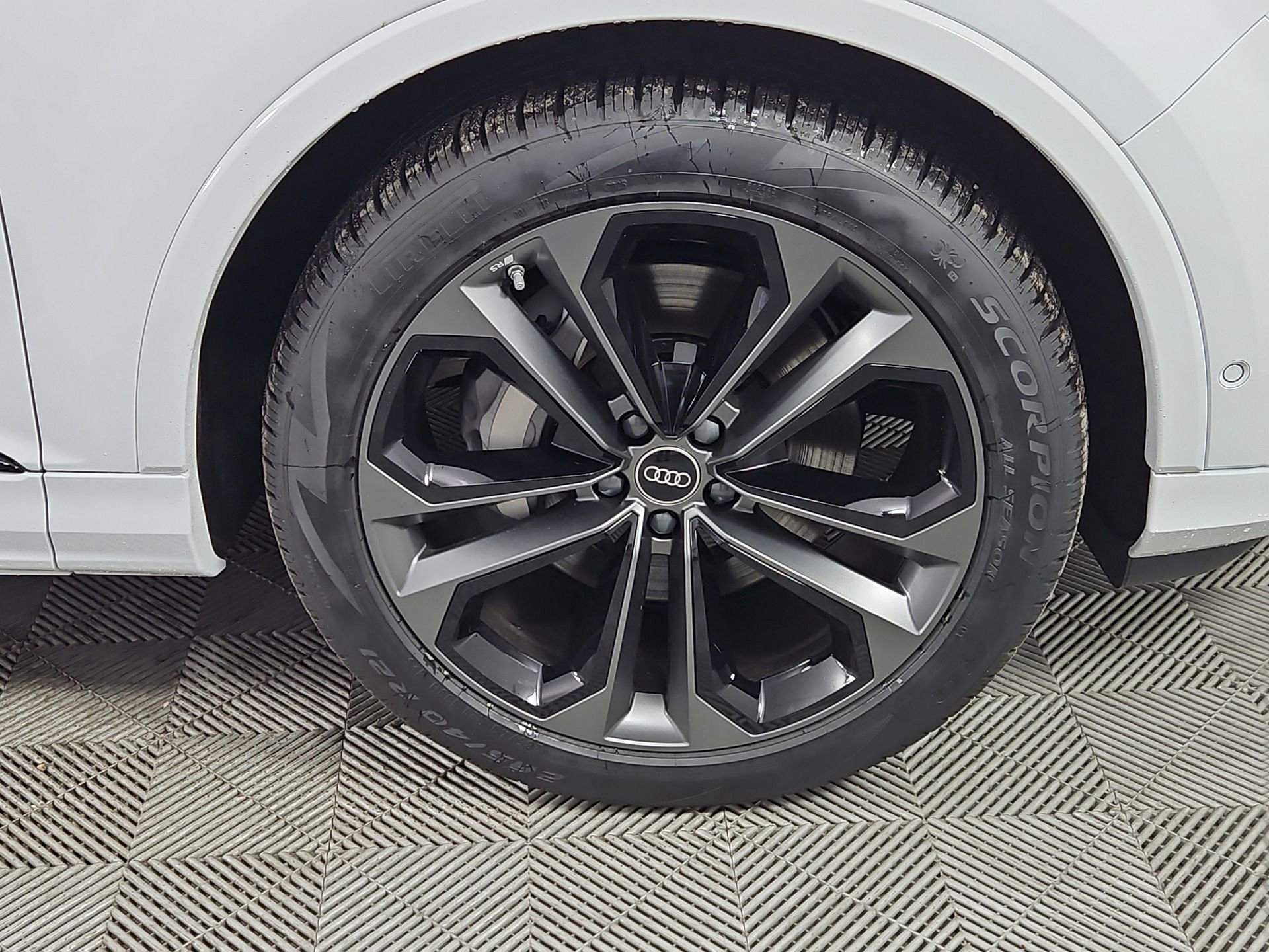 New 2026 Audi Q7 3.0T Premium Plus image 10