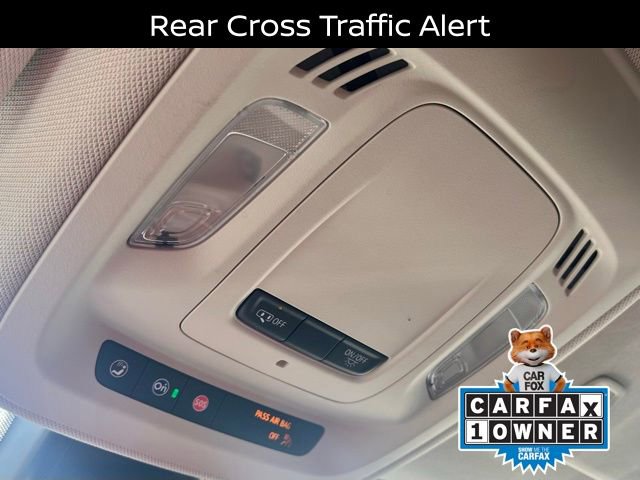 Used 2023 Buick Envision Preferred image 31