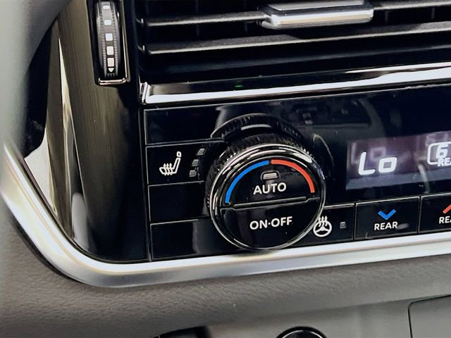 New 2026 Nissan Rogue Platinum w/ Platinum Premium Package image 18