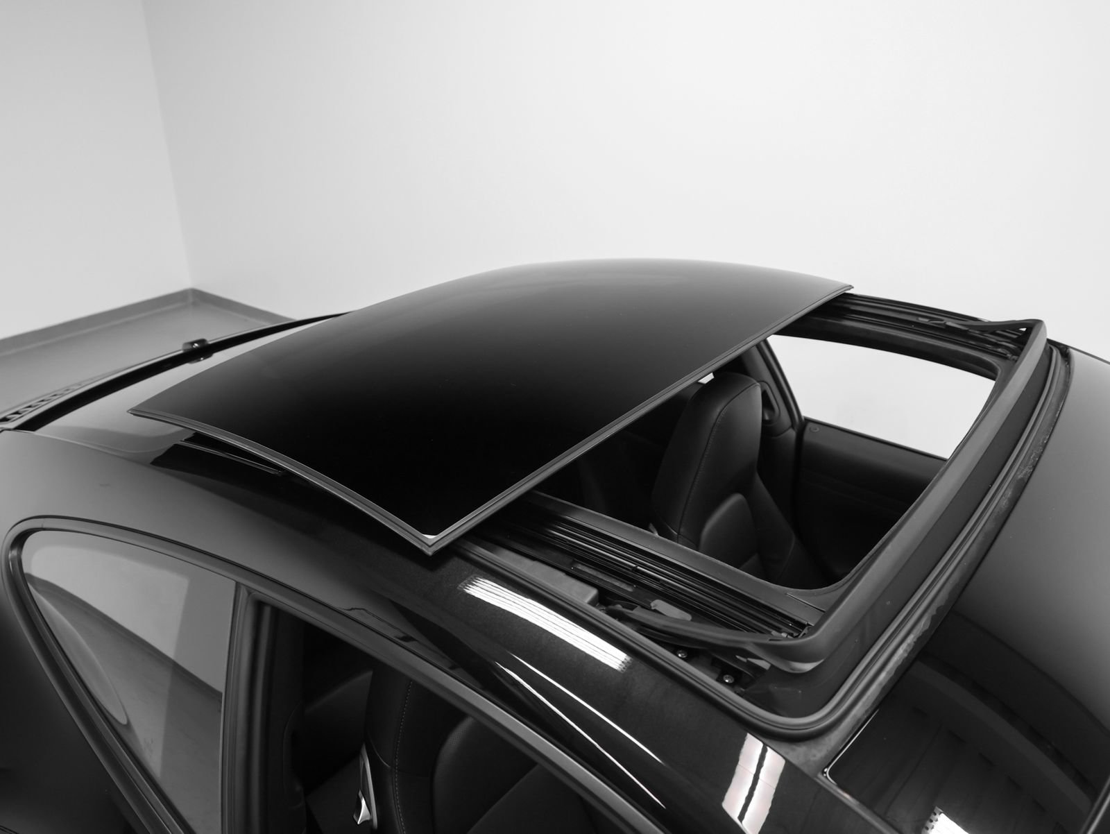 Certified 2017 Porsche 911 Carrera S image 28