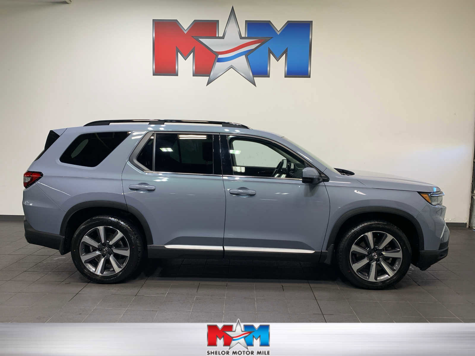 Used 2024 Honda Pilot Touring