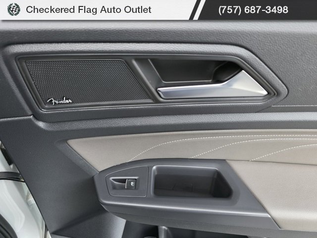 Used 2021 Volkswagen Atlas Cross Sport SEL Premium image 55