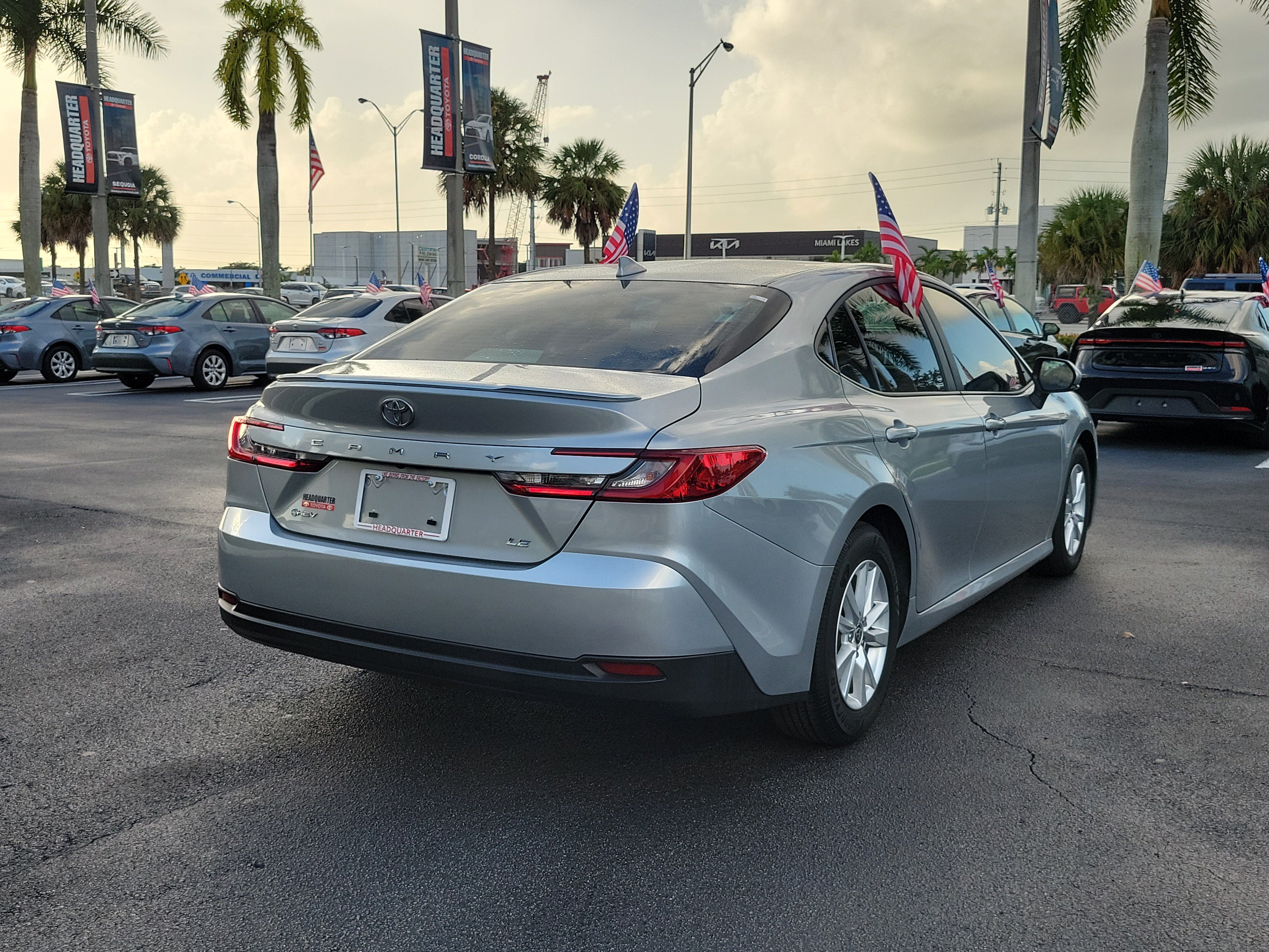 Used 2026 Toyota Camry LE w/ Convenience Package FWD image 11