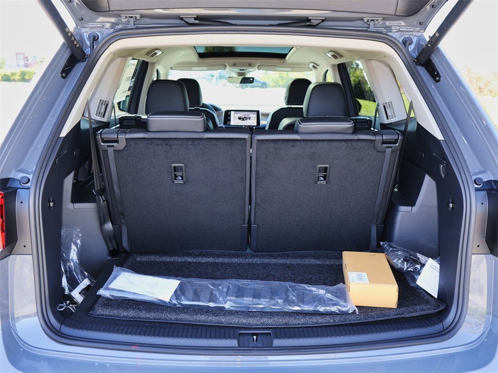 New 2026 Volkswagen Atlas SE image 10