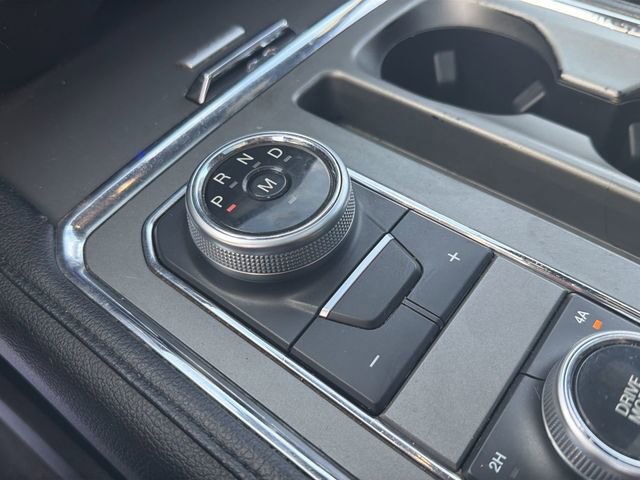 Used 2018 Ford Expedition Max XLT w/ Equipment Group 202A AWD/4WD image 20