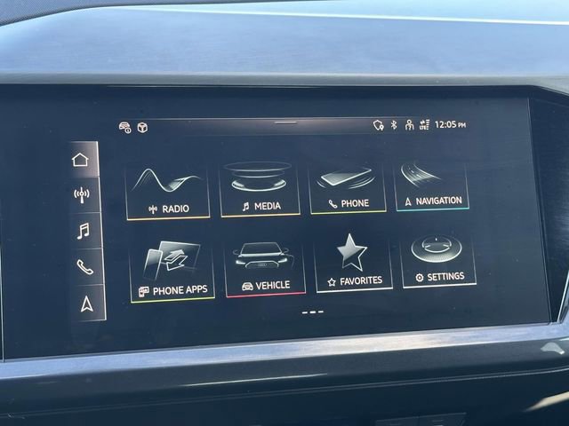 Used 2022 Audi Q4 e-tron Premium Plus image 19