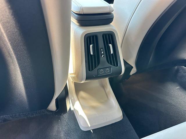 Certified 2025 BMW X1 xDrive28i w/ Premium Package image 22