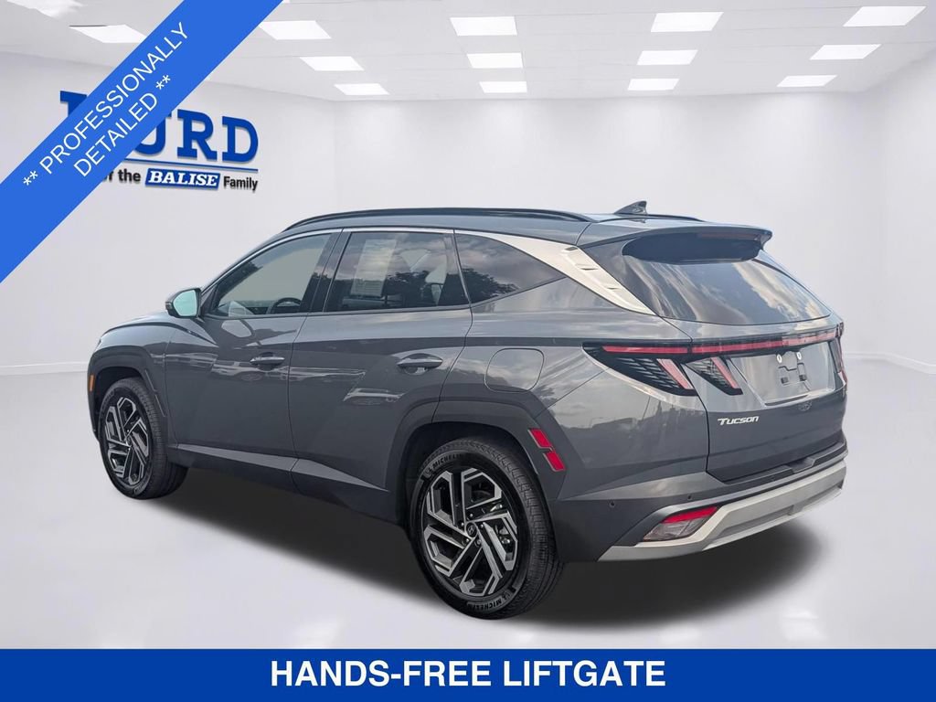 Used 2025 Hyundai Tucson Limited AWD/4WD image 5