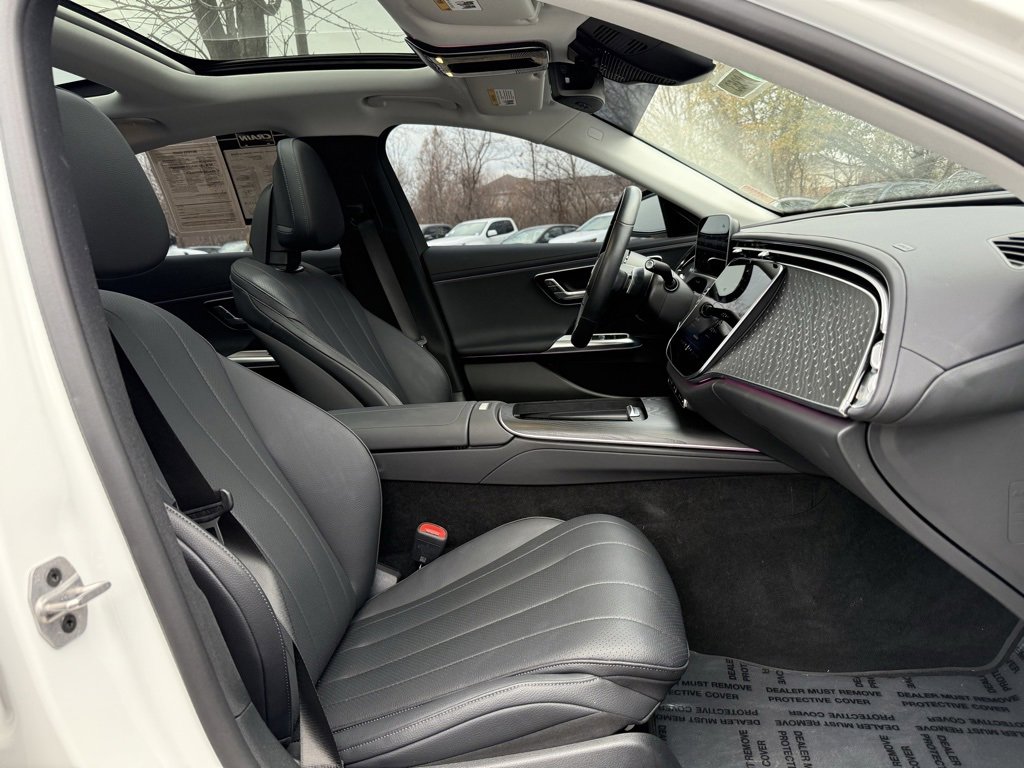 Used 2025 Mercedes-Benz E 350 E 350 image 40