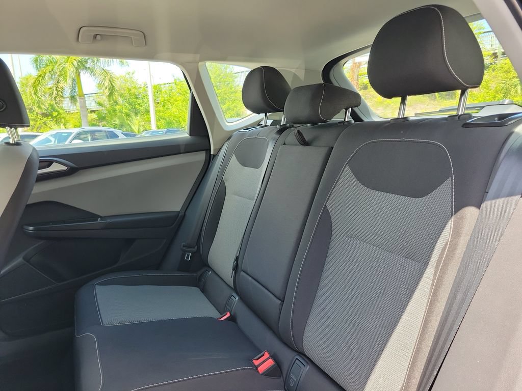 Used 2023 Volkswagen Taos S FWD image 9