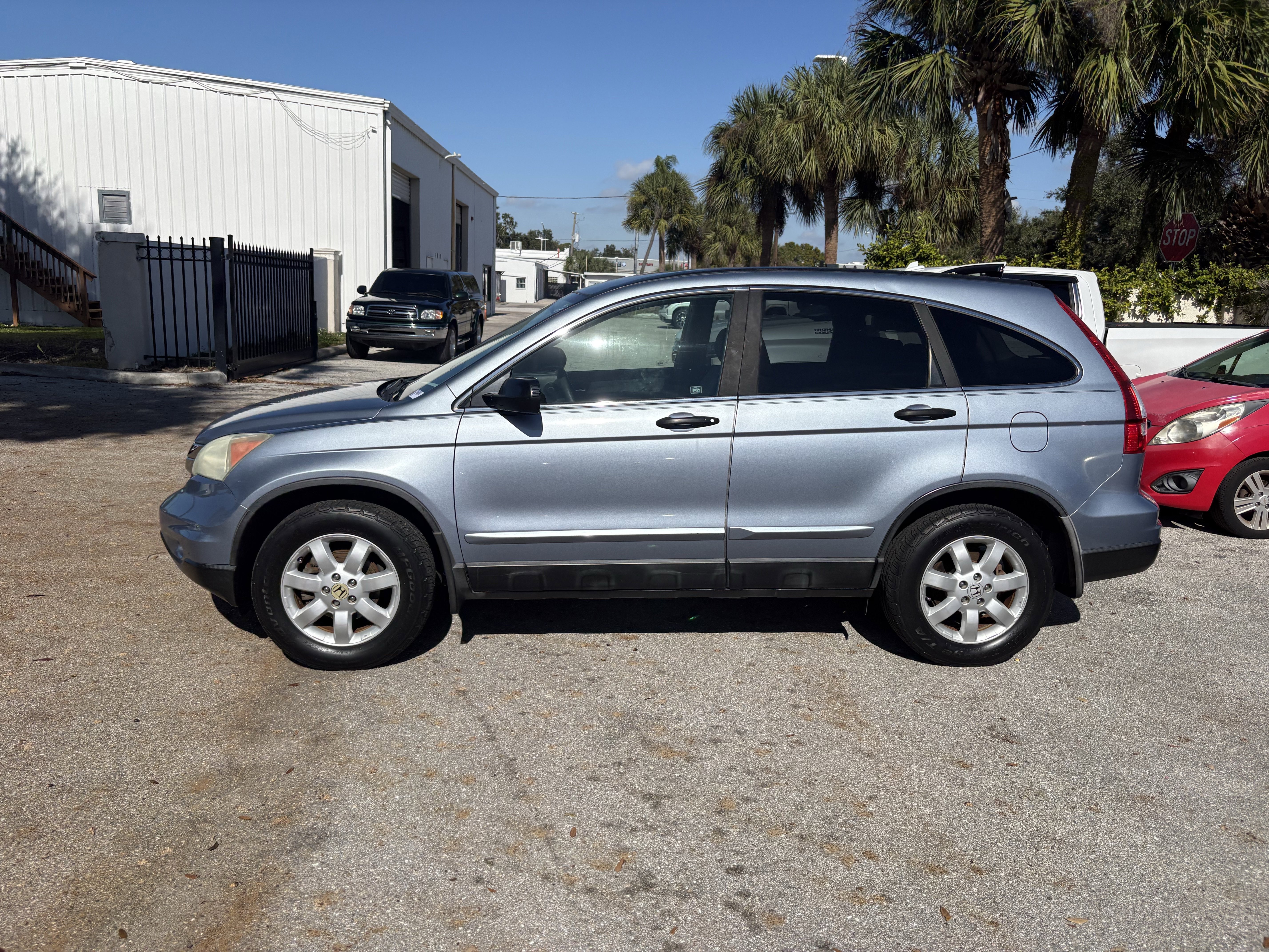 Used 2011 Honda CR-V SE image 4