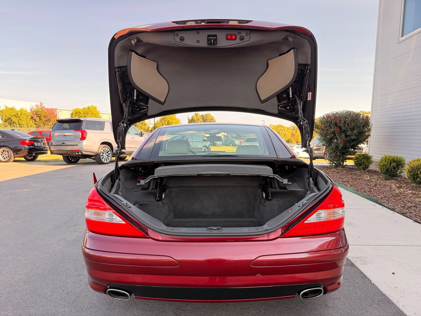 Used 2007 Mercedes-Benz SL 550 image 50