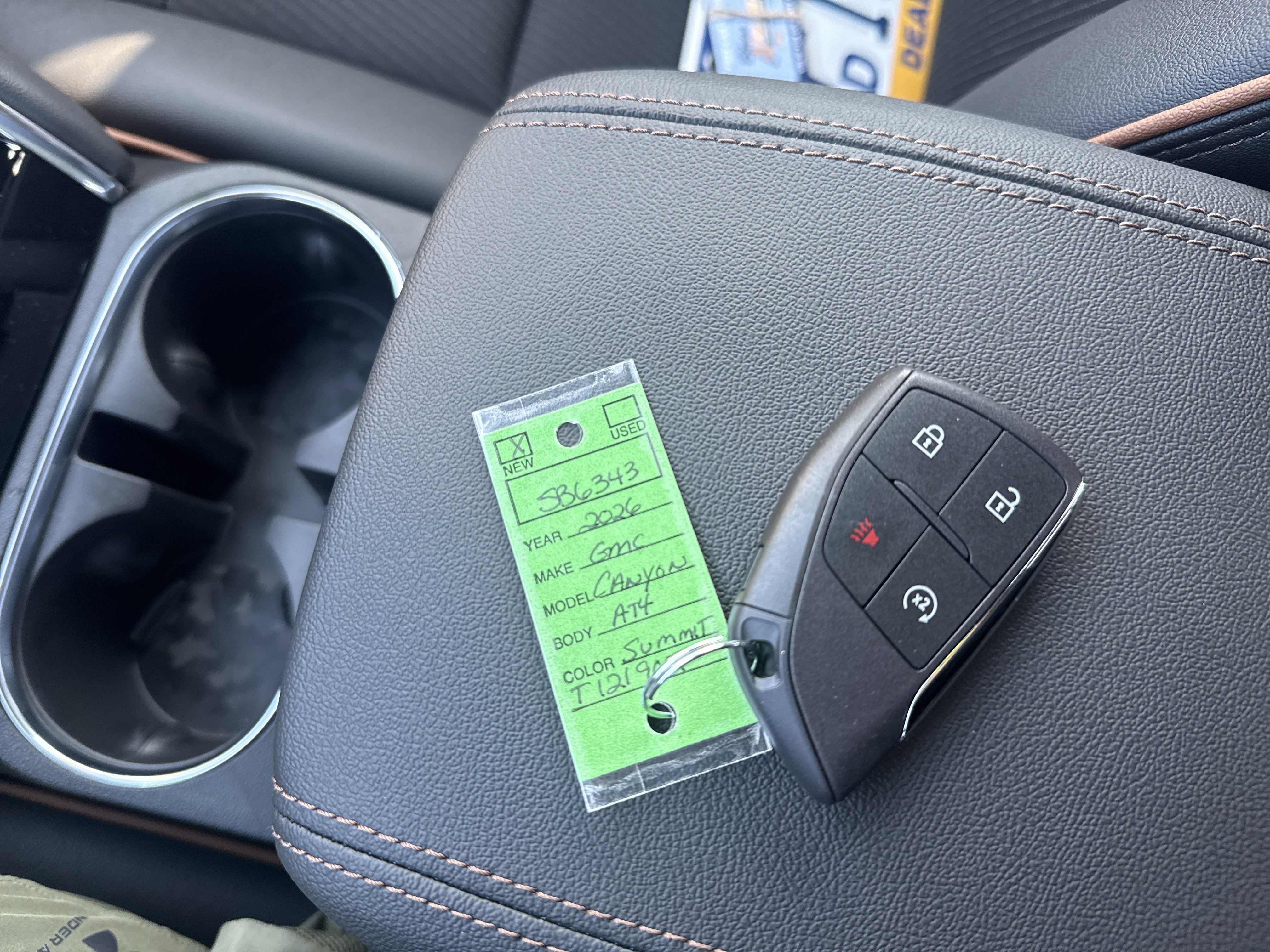 New 2026 GMC Canyon AT4 w/ Nightfall Essentials Package AWD/4WD image 31