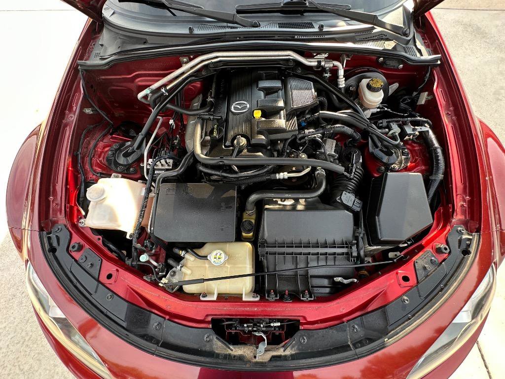 Used 2011 MAZDA MX-5 Miata Grand Touring w/ Premium Pkg image 8