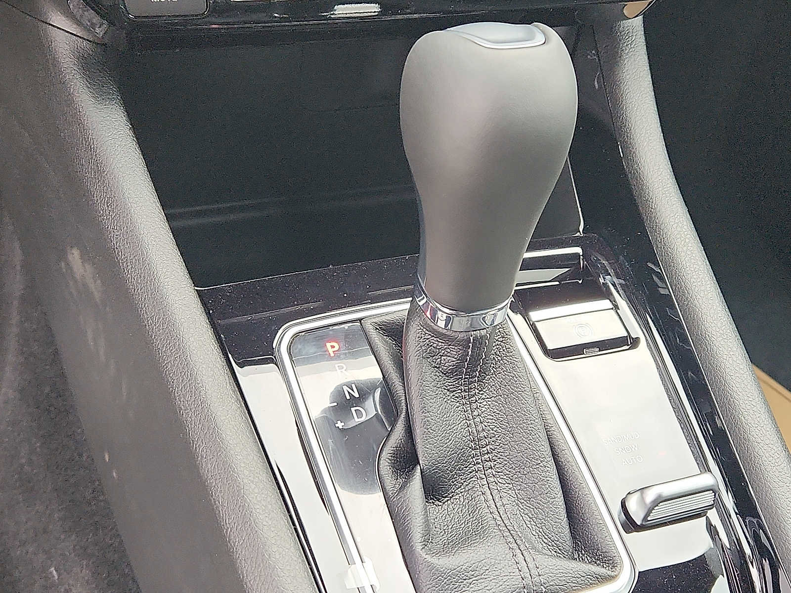 New 2026 Jeep Compass Limited image 11