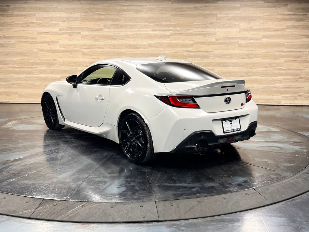 Used 2024 Toyota GR86 Premium image 21