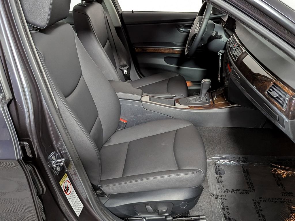 Used 2006 BMW 325i Sedan image 26